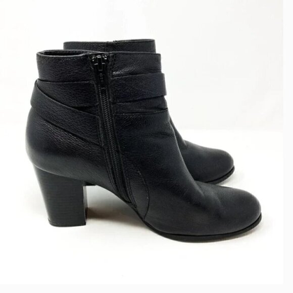 Cole Haan Rhinecliff Grand Black Leather Buckle Strap Ankle Boots - Size 8.5 - Picture 4 of 9